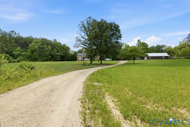 72 Bransford Rd, Cumberland, VA 23040