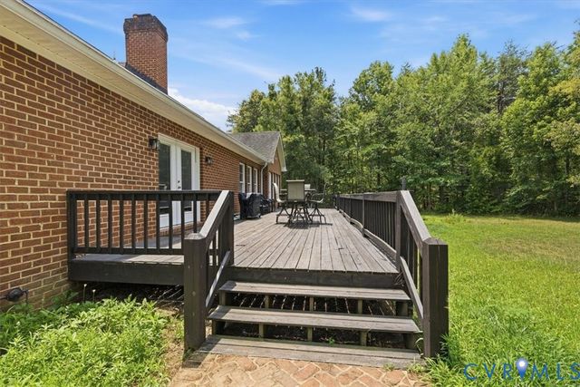 72 Bransford Rd, Cumberland, VA 23040