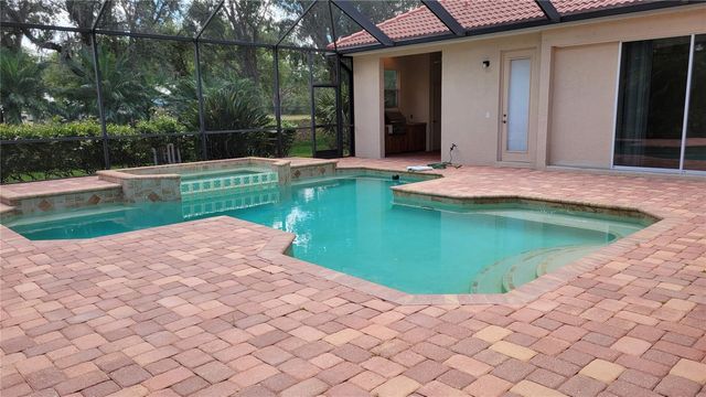 3710 EAGLE HAMMOCK DRIVE, Sarasota, FL 34240