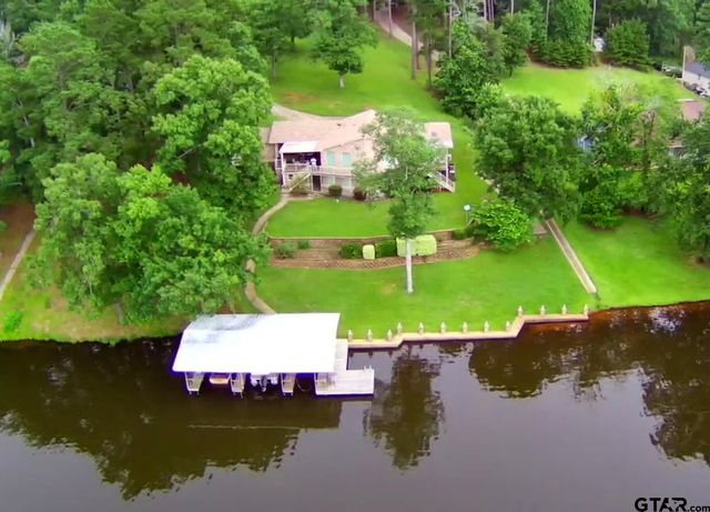 3073 EAST LAKE DR., Gladewater, TX 75647