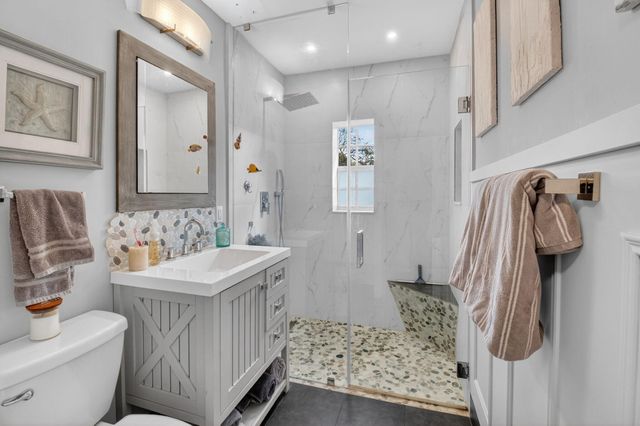 233 NE 12th Street NE, Delray Beach, FL 33444