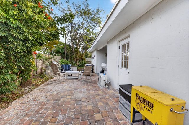 233 NE 12th Street NE, Delray Beach, FL 33444
