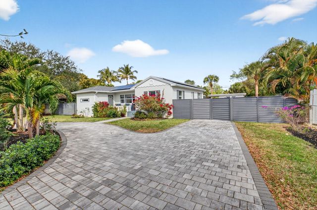 233 NE 12th Street NE, Delray Beach, FL 33444