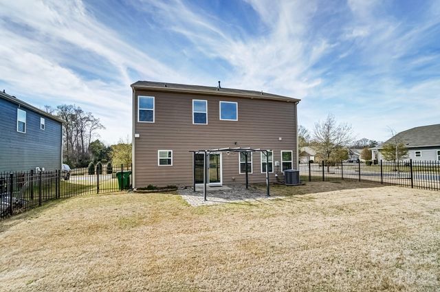 11203 Chapeclane Road, Charlotte, NC 28278