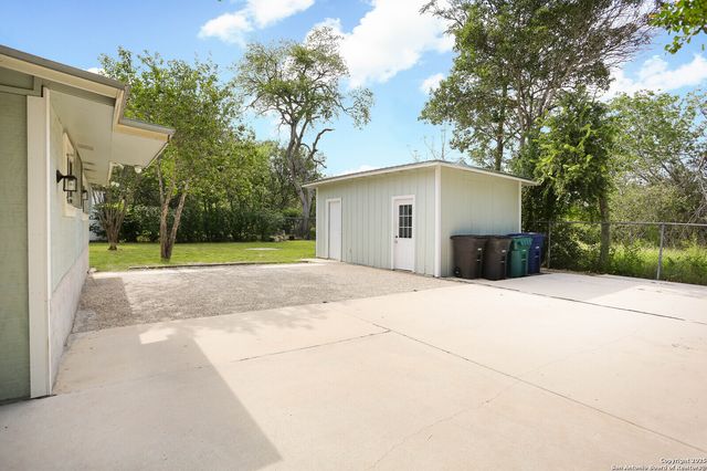 772 Cresthill, San Antonio, TX 78220