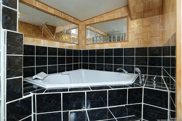 772 Cresthill, San Antonio, TX 78220