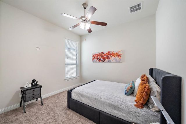 8915 Leaning Hollow Lane, Spring, TX 77379