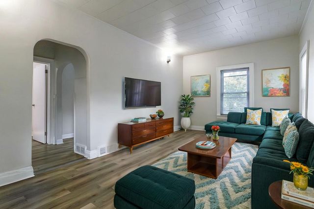 2530 W 12th, Gary, IN 46404