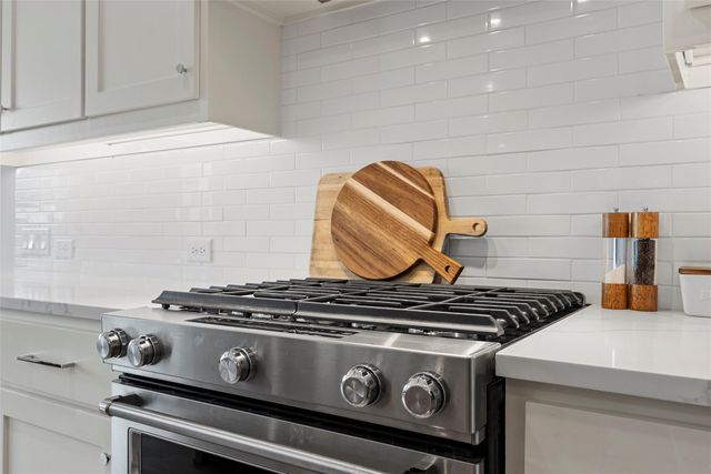 12014 Kenai Circle, Woodway, TX 76712