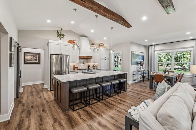 1131 Timber Valley Drive, Polk City, IA 50226