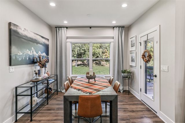 1131 Timber Valley Drive, Polk City, IA 50226