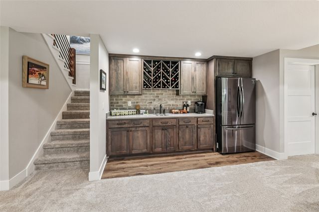 1131 Timber Valley Drive, Polk City, IA 50226