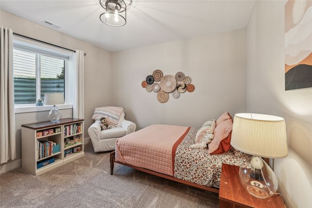 1131 Timber Valley Drive, Polk City, IA 50226