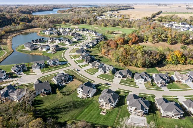 1131 Timber Valley Drive, Polk City, IA 50226