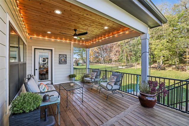 1131 Timber Valley Drive, Polk City, IA 50226