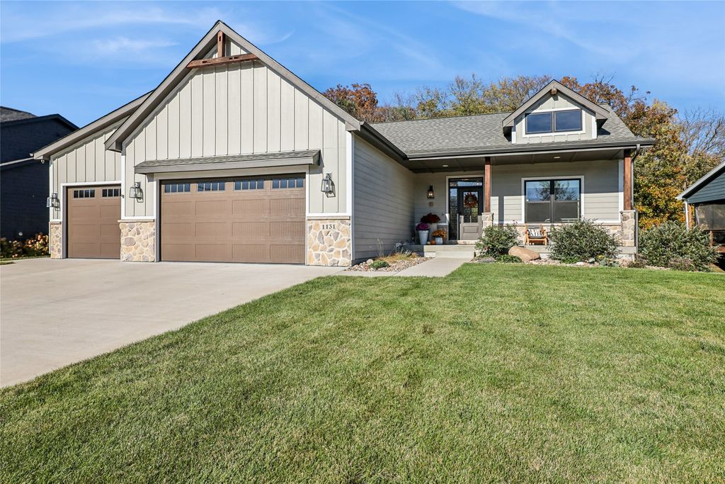 1131 Timber Valley Drive, Polk City, IA 50226