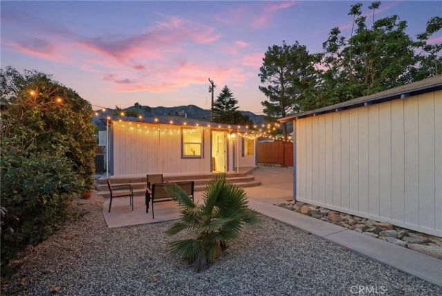 2844 Stevens Street, La Crescenta, CA 91214