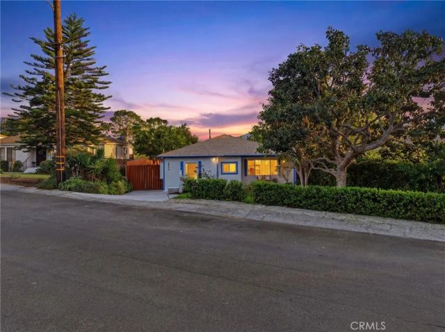 2844 Stevens Street, La Crescenta, CA 91214