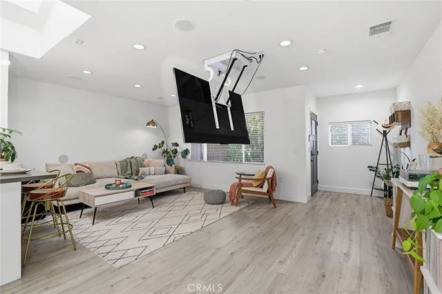 2844 Stevens Street, La Crescenta, CA 91214