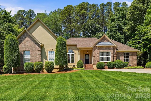 2605 Penngate Drive, Sherrills Ford, NC 28673