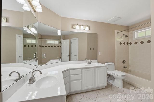 2605 Penngate Drive, Sherrills Ford, NC 28673