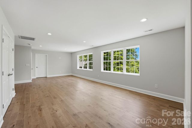 2605 Penngate Drive, Sherrills Ford, NC 28673