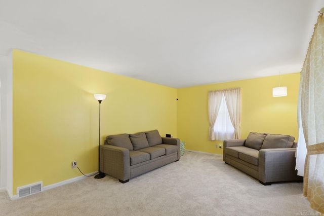 17358 Wakenden Street, Redford Twp, MI 48240