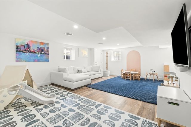 12 Cherry Court, Medford, MA 02155