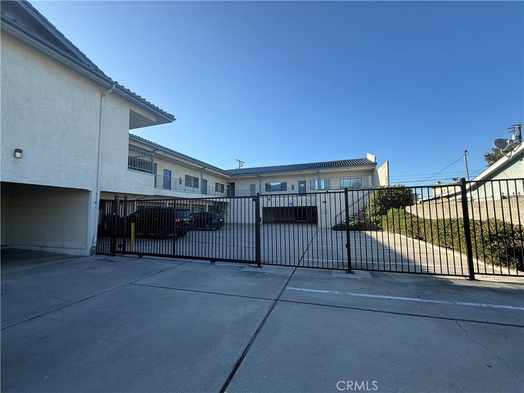 1233 W Gardena 204, Gardena, CA 90247 — photo 2