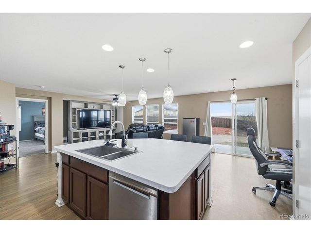 908 Stagecoach Ave, Lochbuie, CO 80603