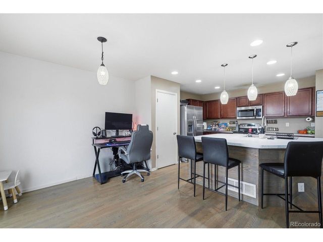 908 Stagecoach Ave, Lochbuie, CO 80603