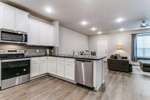 1264 Jones Trail, Lewisville, TX 75077