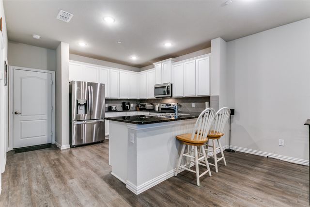 1264 Jones Trail, Lewisville, TX 75077