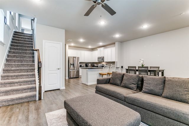 1264 Jones Trail, Lewisville, TX 75077