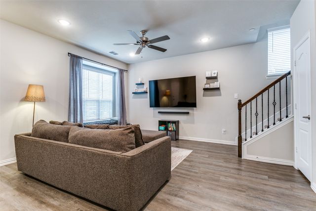 1264 Jones Trail, Lewisville, TX 75077