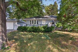 1699 Oakwood Drive, Shoreview, MN 55126