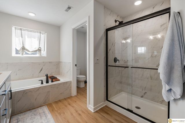 17194 Whitmore Street, Bennington, NE 68007