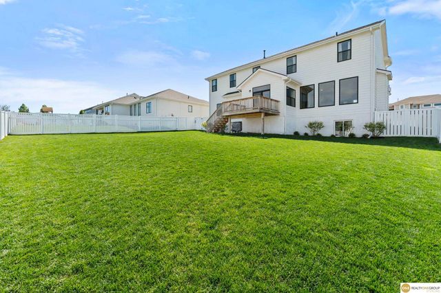 17194 Whitmore Street, Bennington, NE 68007