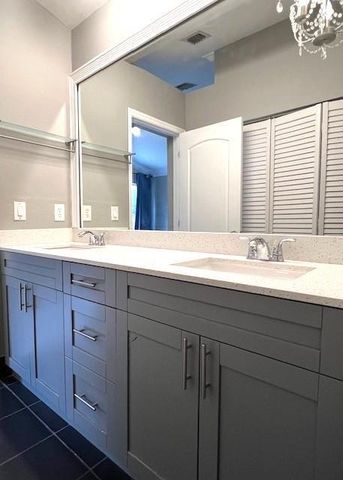 10110 NW 5th Street, Plantation, FL 33324
