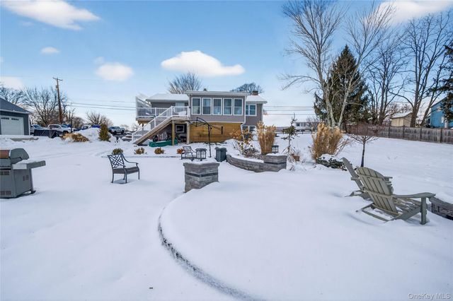 1076 Hoagerburgh Road, Wallkill, NY 12589