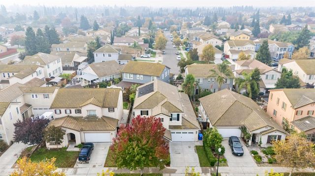 1232 Paseo Belleza, Turlock, CA 95382