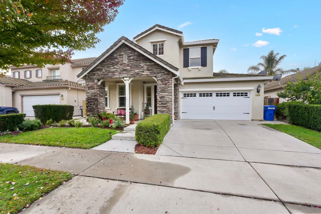 1232 Paseo Belleza, Turlock, CA 95382