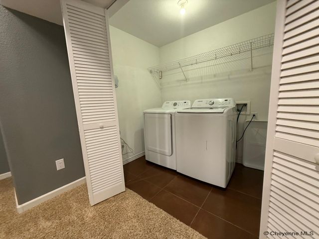 1720 MAROON DR, Cheyenne, WY 82001