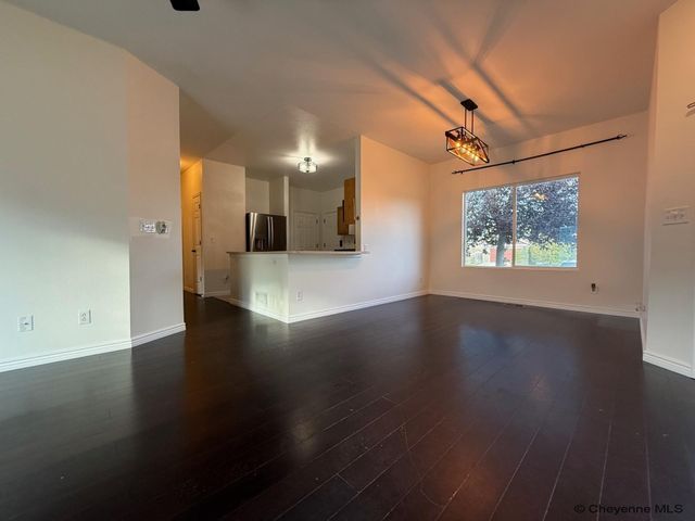 1720 MAROON DR, Cheyenne, WY 82001