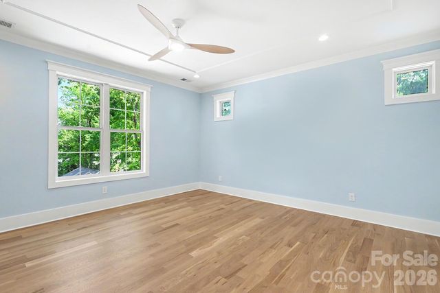 4304 Tangle Drive, Charlotte, NC 28211