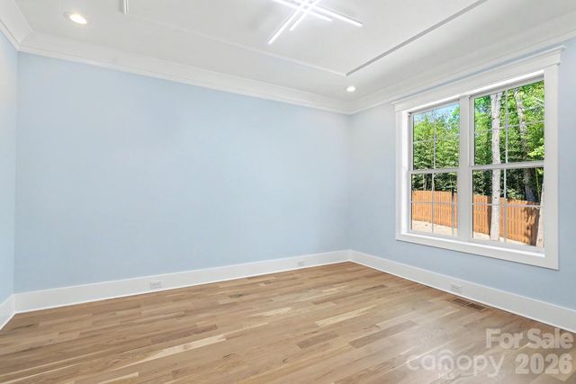 4304 Tangle Drive, Charlotte, NC 28211