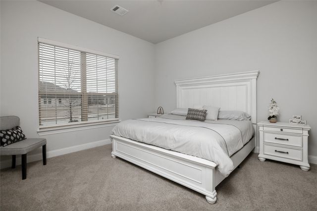 902 Lannister Street, Mansfield, TX 76063