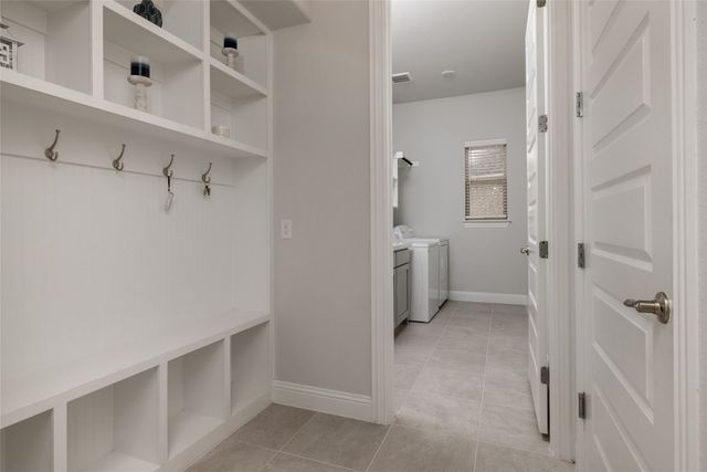 902 Lannister Street, Mansfield, TX 76063