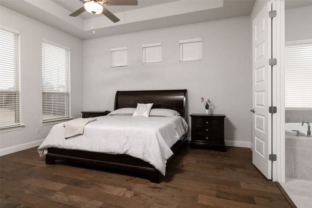 902 Lannister Street, Mansfield, TX 76063