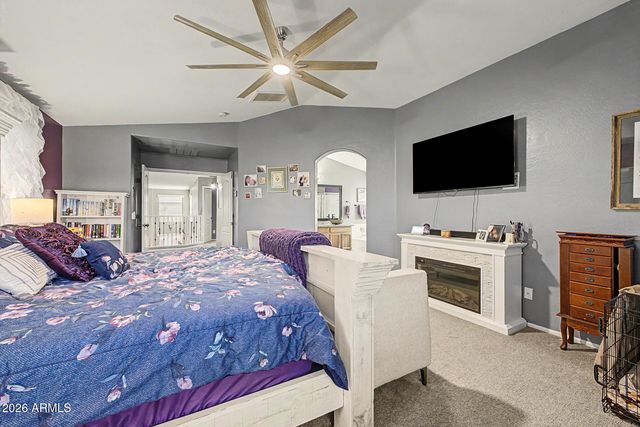 879 W HOLSTEIN Trail, San Tan Valley, AZ 85143